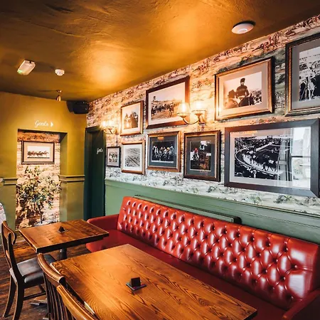 Richard III - Pub With Rooms Penzion 3*