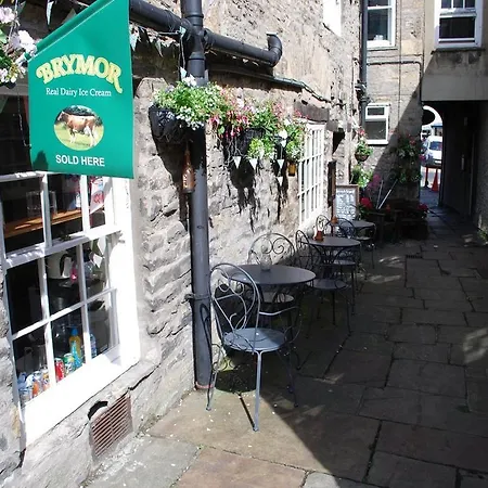 Penzion Richard III - Pub With Rooms 3*